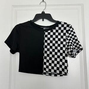 Shein (S) Black Checkered Print Crop Top Baby Tee